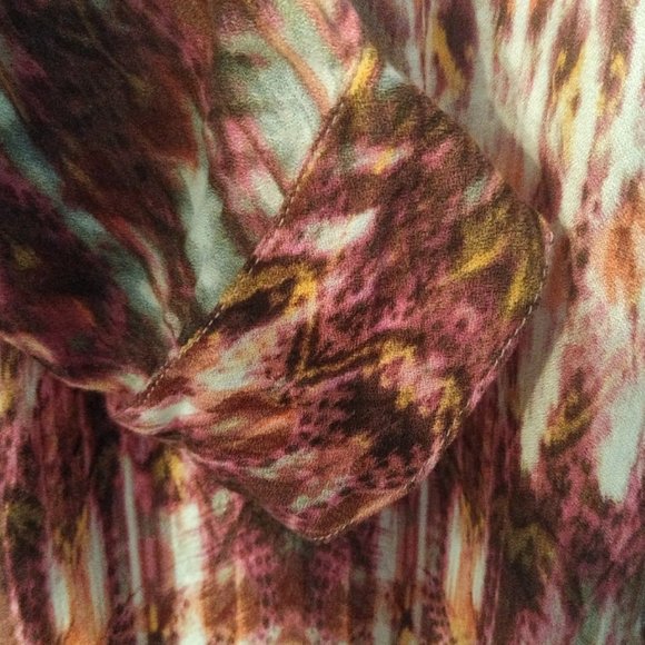 Casual Long Sleeve Button Down Blouse Bright Fall Color Aztec Deign 100% Viscose - Picture 4 of 10